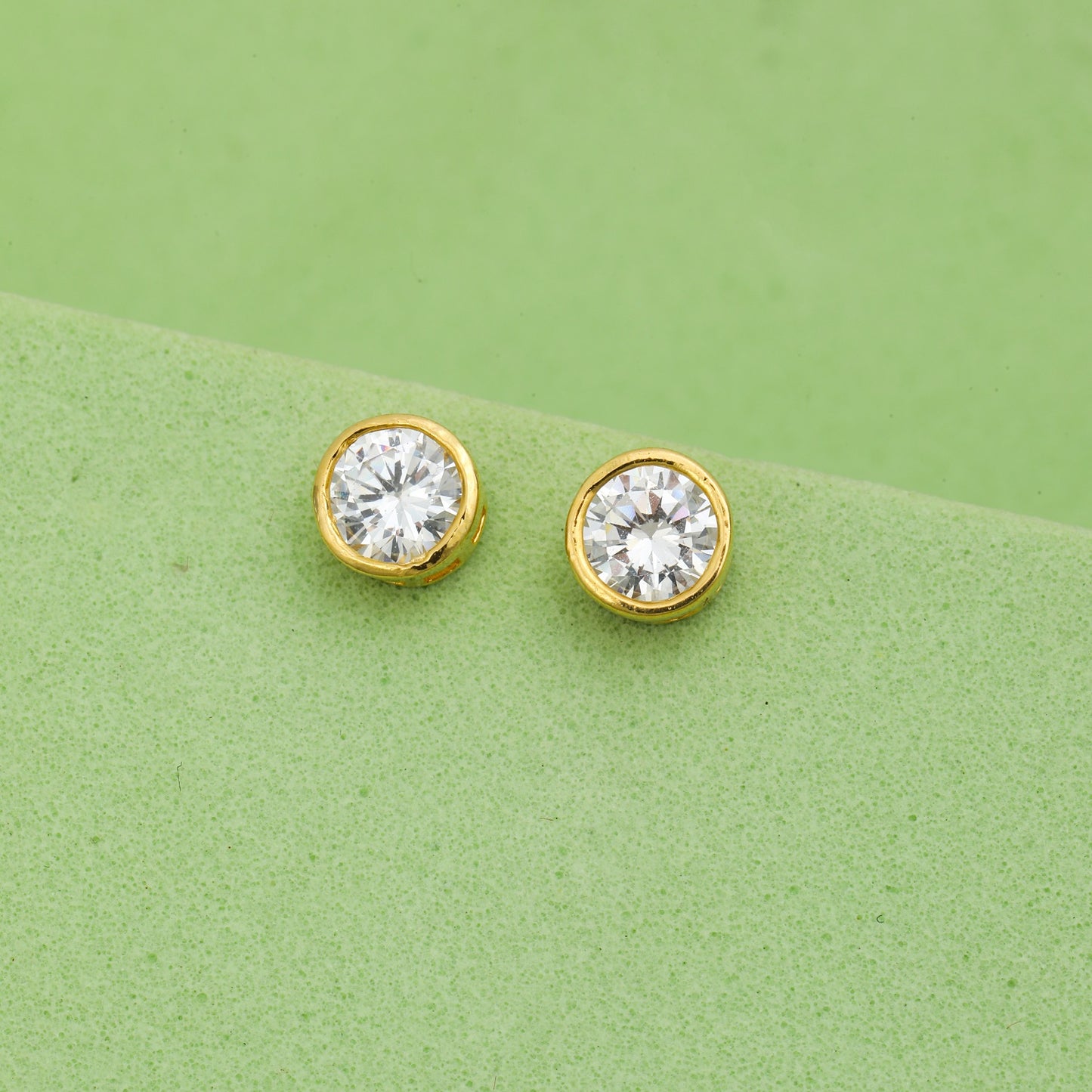 MAIRA Mini 925 Sterling Silver Round Stud 18 k Gold Plated Earring Set for Girls / Women