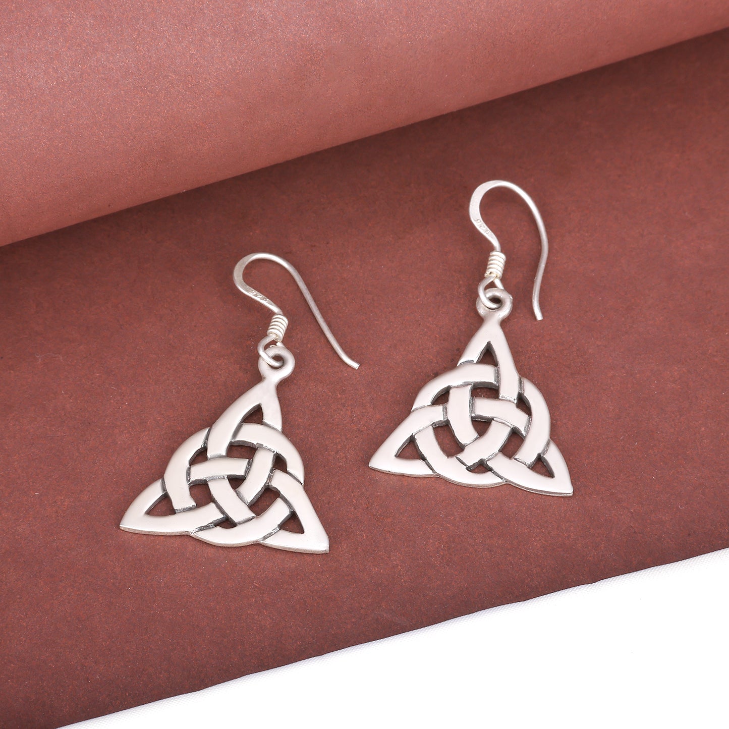 MAIRA Woven Triangle Light 925 Sterling Silver Hoop Earrings for Girls / Women