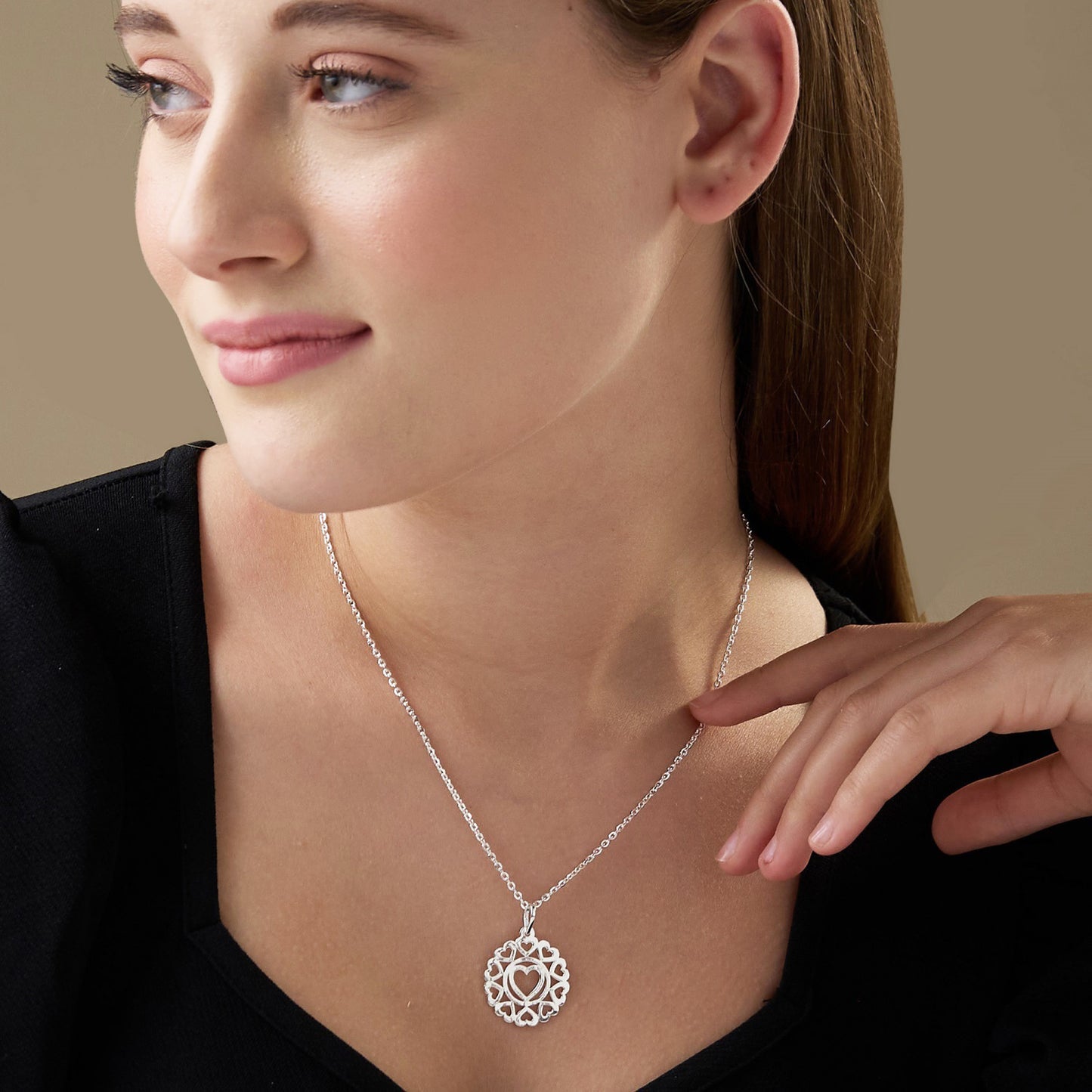 MAIRA Circular Valentine Heart 925 Sterling Silver Rhodium Plated Pendant Chain Necklace Jewellery / Gift for Girls & Women