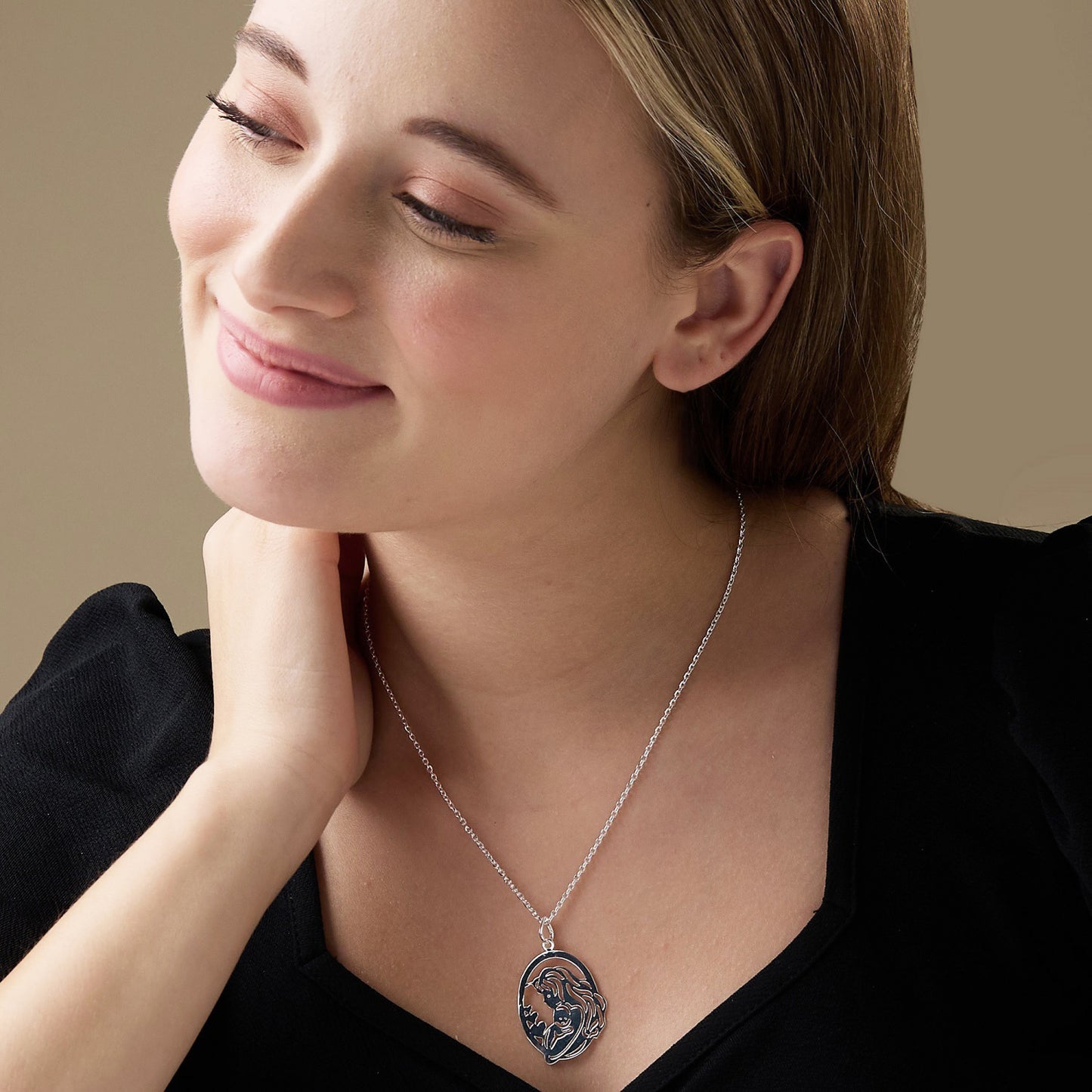 MAIRA Mother Child Love 925 Sterling Silver Rhodium Plated Pendant with Cable Chain Necklace Jewellery / Gift for Mother