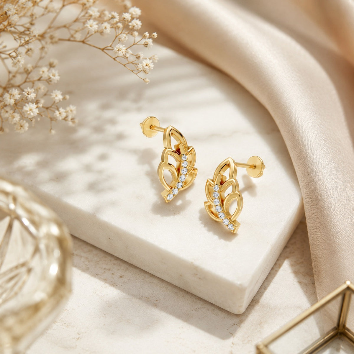 Beautiful Gold Leaf Flower Earrings