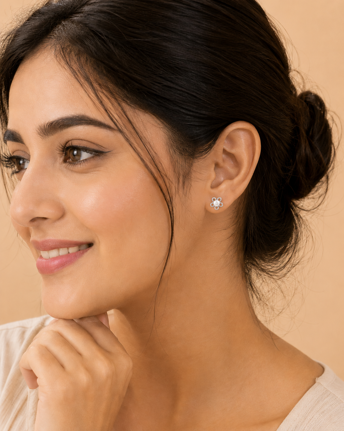Pearl Bloom Floral Rhodium plated 925 Sterling Silver Stud