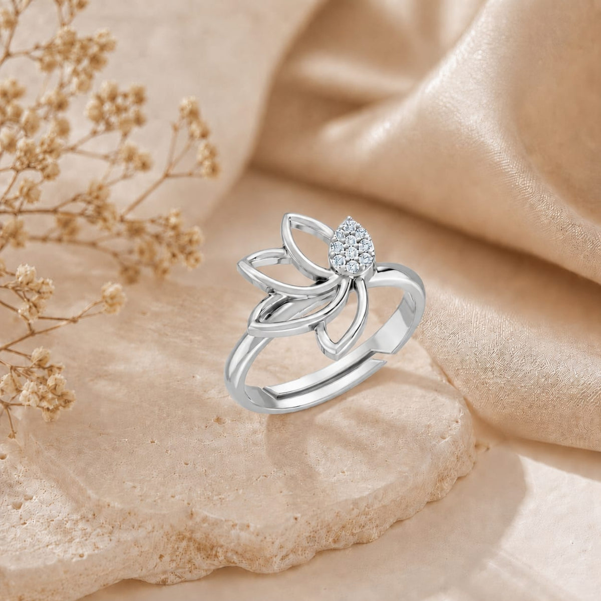 Pavé Teardrop Leaf Rhodium Plated 925 sterling silver Ring