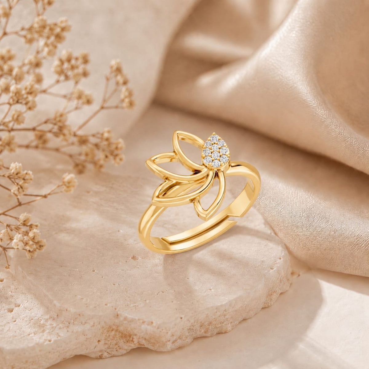 Pavé Teardrop Leaf Gold Plated 925 sterling silver Ring